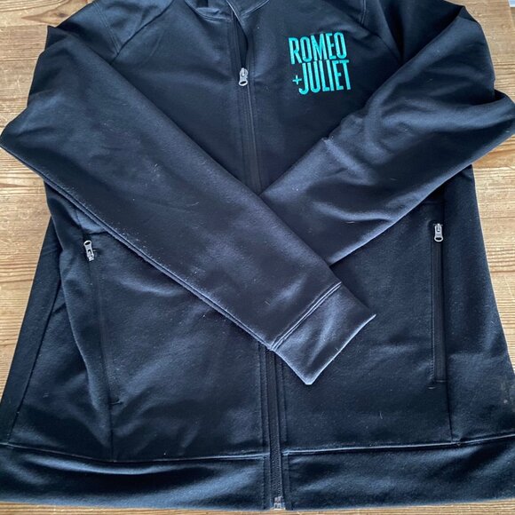 Full zip performance jacket -- Romeo and Juliet on Broadway crew-only show merch - Picture 8 of 8